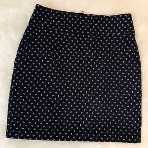Ann Taylor | Navy Skirt W/ Diamond Design